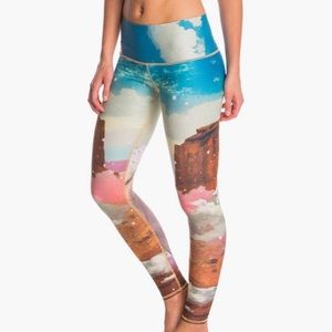 Teeki Unicorn Hot Pant Like New